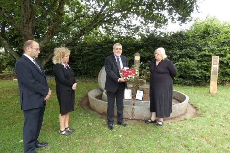 The wreath laying for Queen Elizabeth II at Kingsteignton by Cllr Bill Thorne