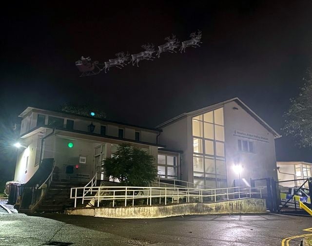 MERRY CHRISTMAS: Santa’s been spotted over Newton Abbot by police!