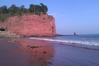 Teignmouth Holcombe Beach gets hit by sewage pollution