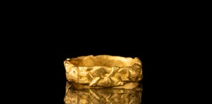 Exeter museum acquires rare Wembworthy Anglo-Saxon gold ring
