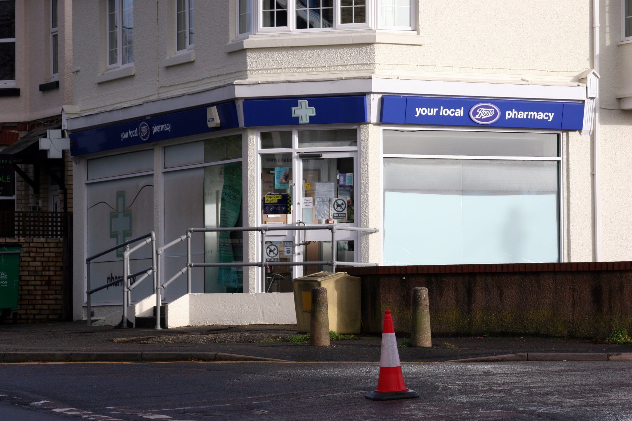 Boots chemist discount heights lane