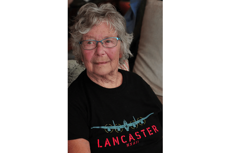 Harry’s widow Vicki, who donated her late husband’s medals to the Lincolnshire museum.