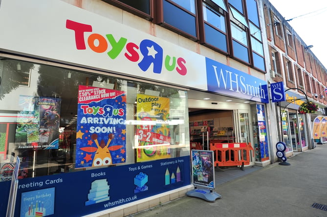 ToysRUs will be opening at WHSmith in Newton Abbot