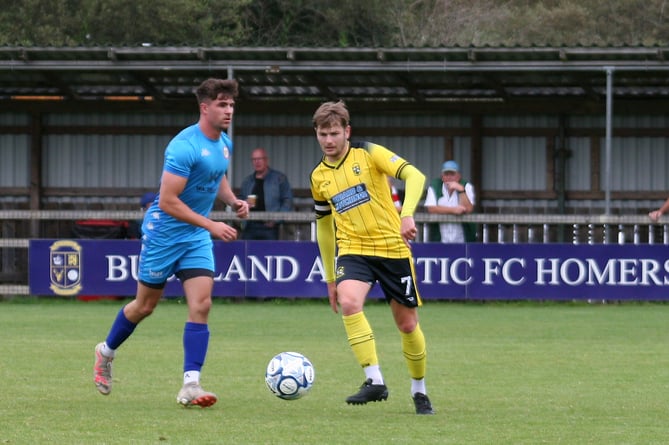 Football. Buckland Athletic versus Saltash United