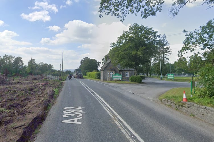 The A382 remains closed following the crash 